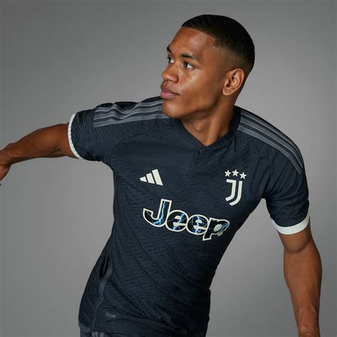 juventus gucci kit|juve 3rd kit.